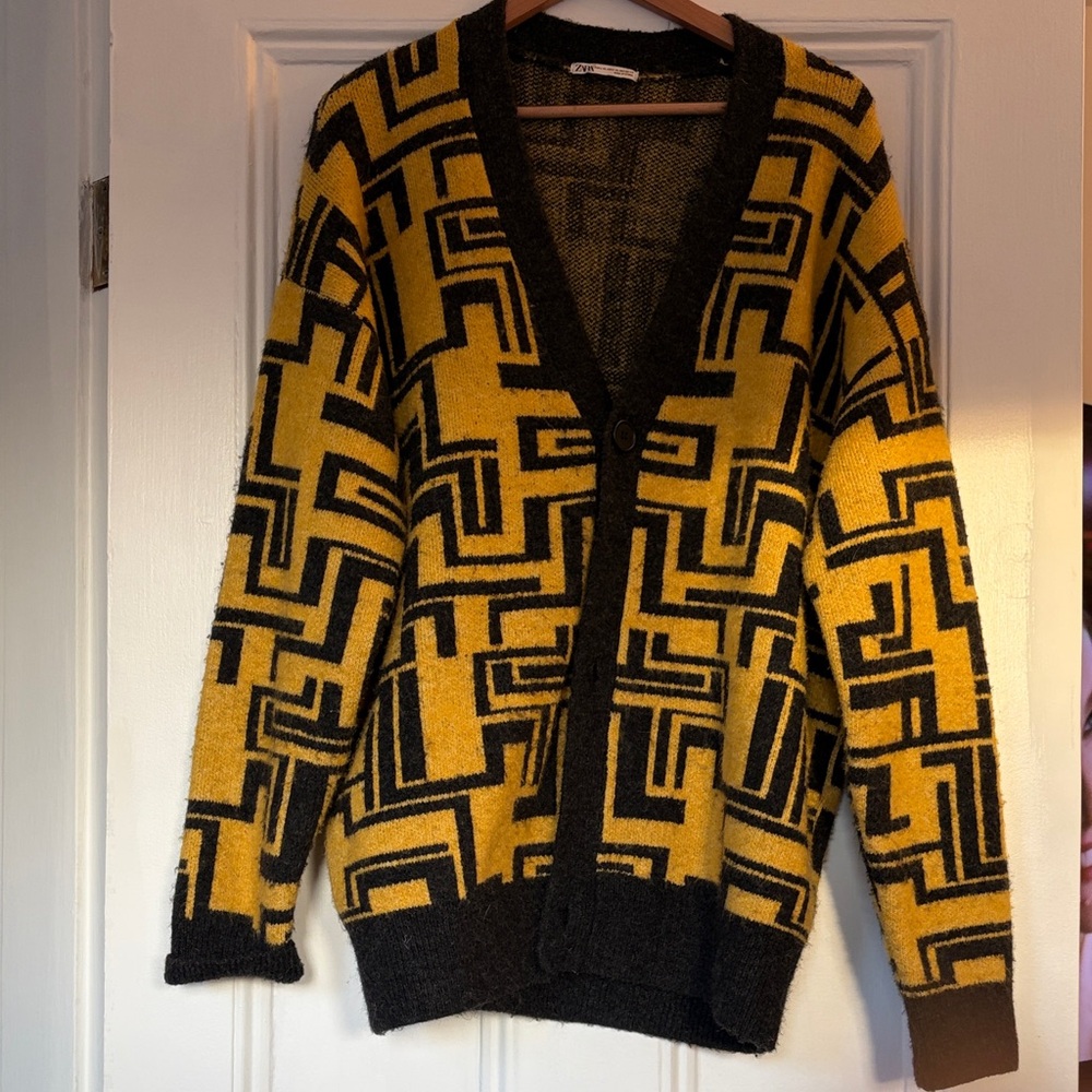 Zara Yellow and Black Geometric Cardigan